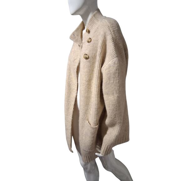 Zara Chunky Cozycore Women's sz M/L Ribbed Grungecore Oversized Button Cardigan - Picture 2 of 12